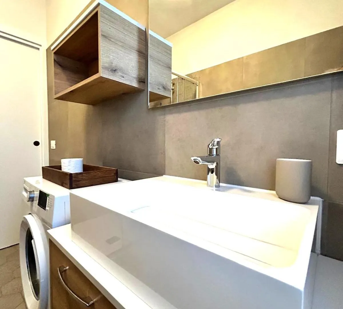 Lilly House Apartment Moniga del Garda Italy